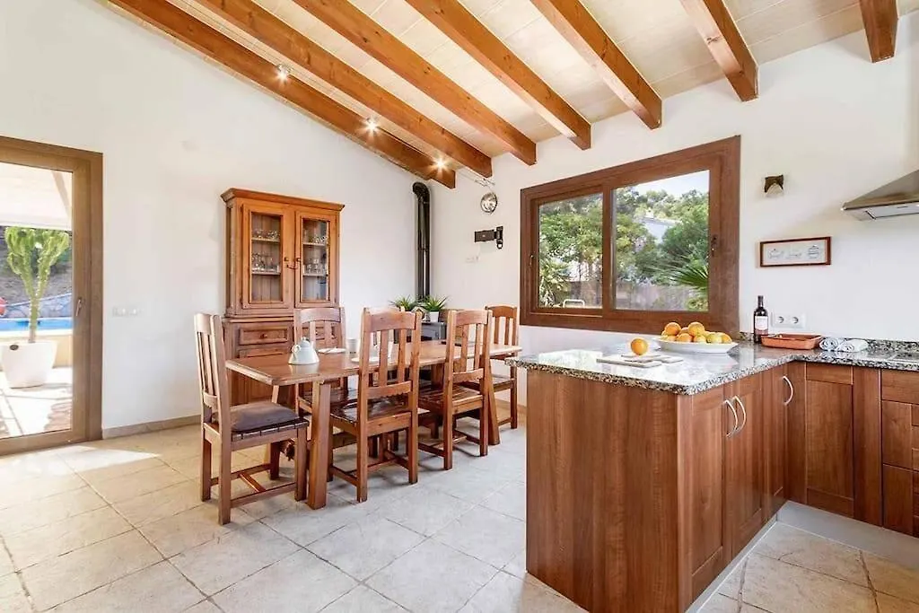 Villa Alexandria Cala San Vicente 300M From The Beach Spain