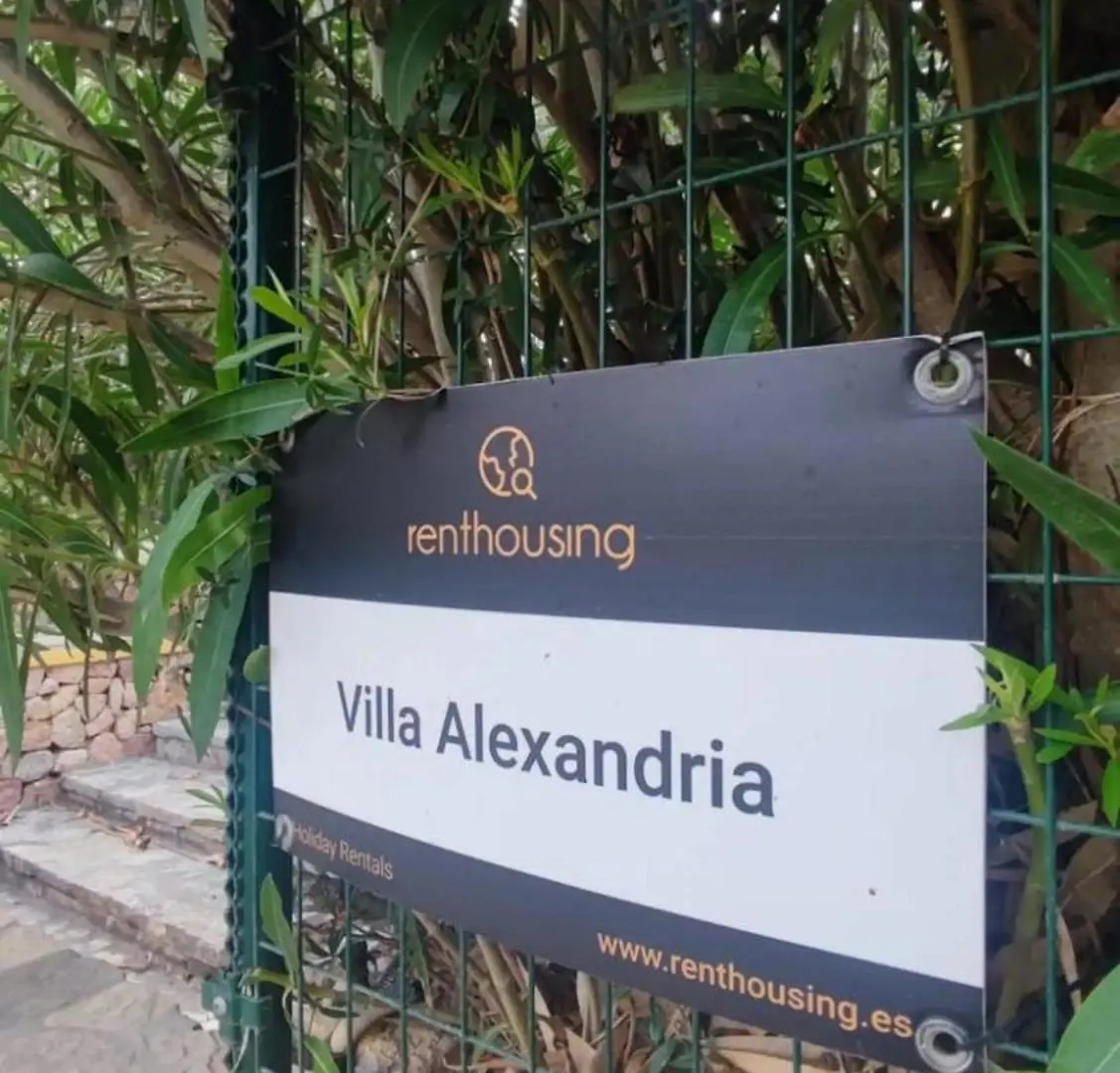 Villa Alexandria Cala San Vicente 300M From The Beach Spain