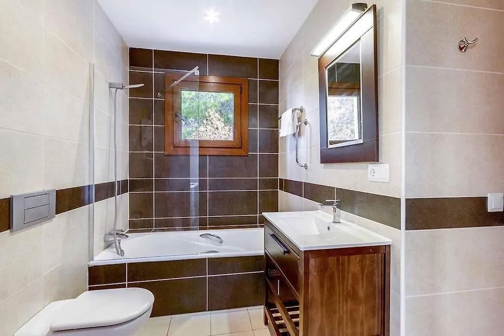 Villa Alexandria Cala San Vicente 300M From The Beach Cala de Sant Vicenc