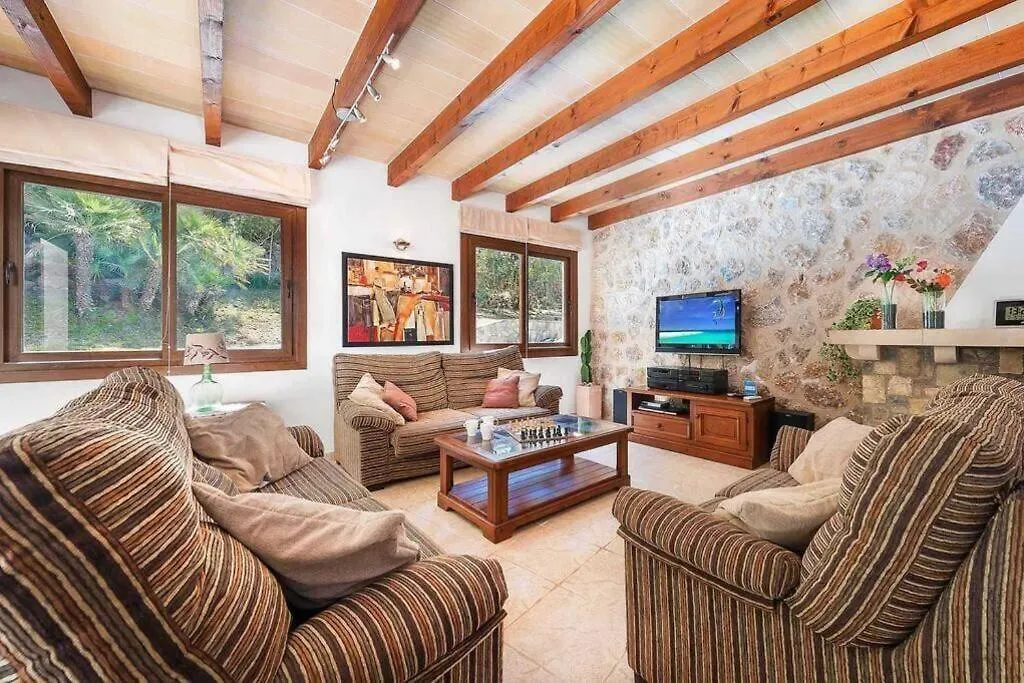 Villa Alexandria Cala San Vicente 300M From The Beach 0*, Cala de Sant Vicenc Spanje